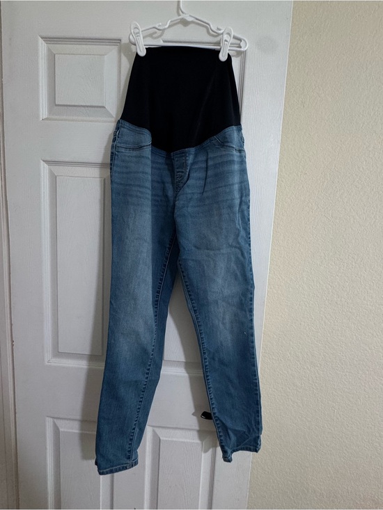 Isabel Maternity by Ingrid & Isabel Denim - Maternity Skinny Jeans with Blue Stretch Waist - Light Blue